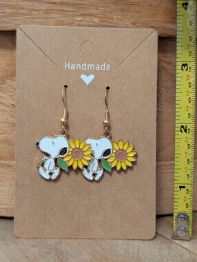 Peanuts Snoopy Enamel Metal Earrings NEW